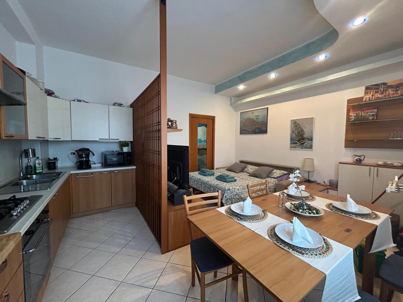 Your Home In Milan - Elegant & Comfortable Stay Bagian luar foto