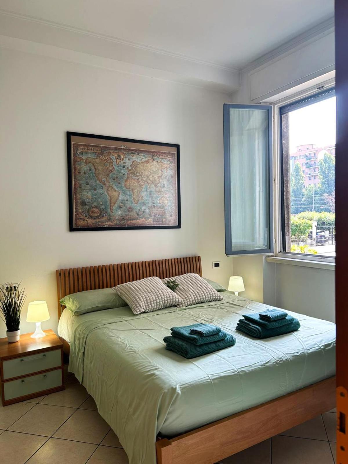 Your Home In Milan - Elegant & Comfortable Stay Bagian luar foto