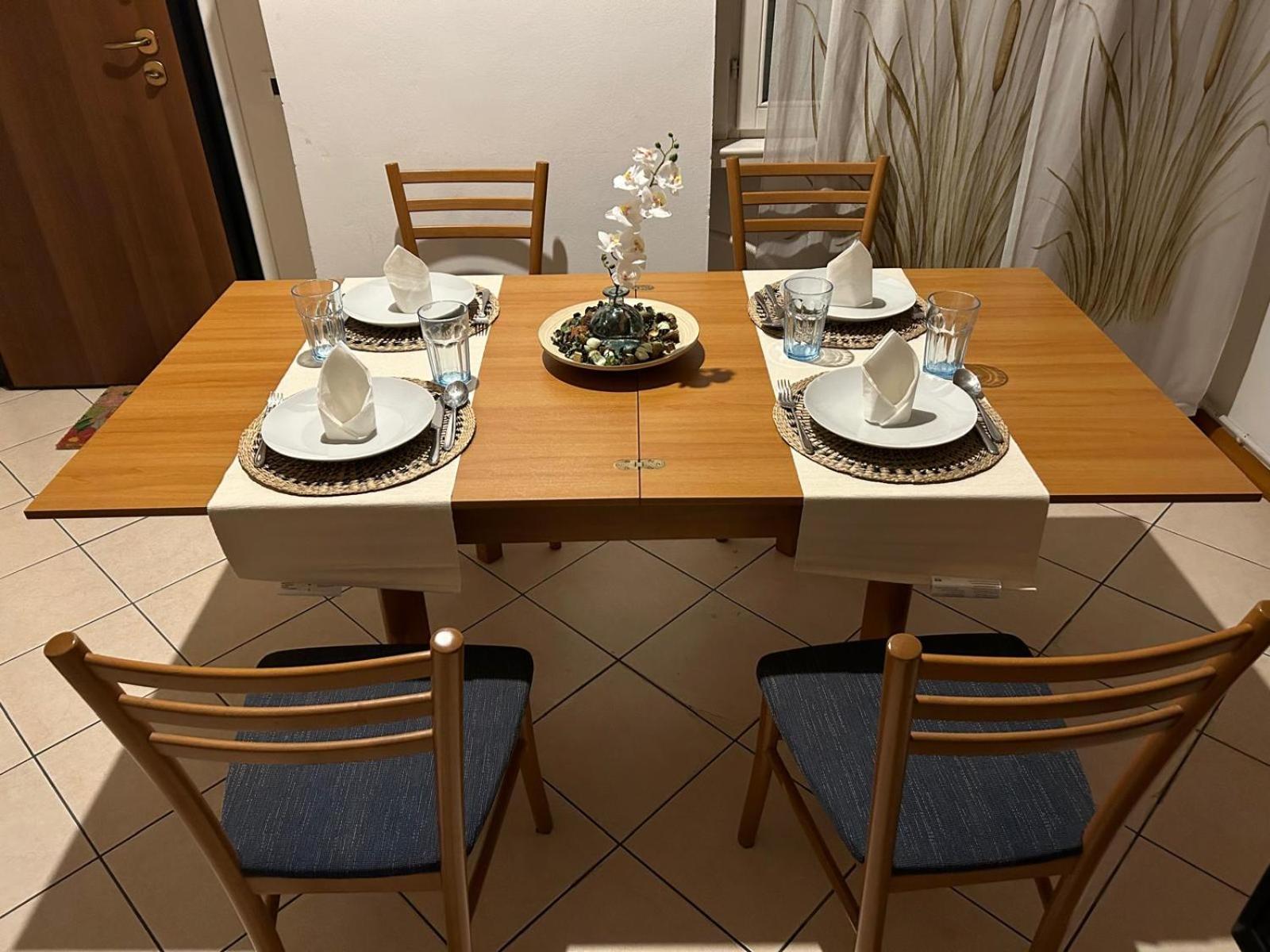 Your Home In Milan - Elegant & Comfortable Stay Bagian luar foto